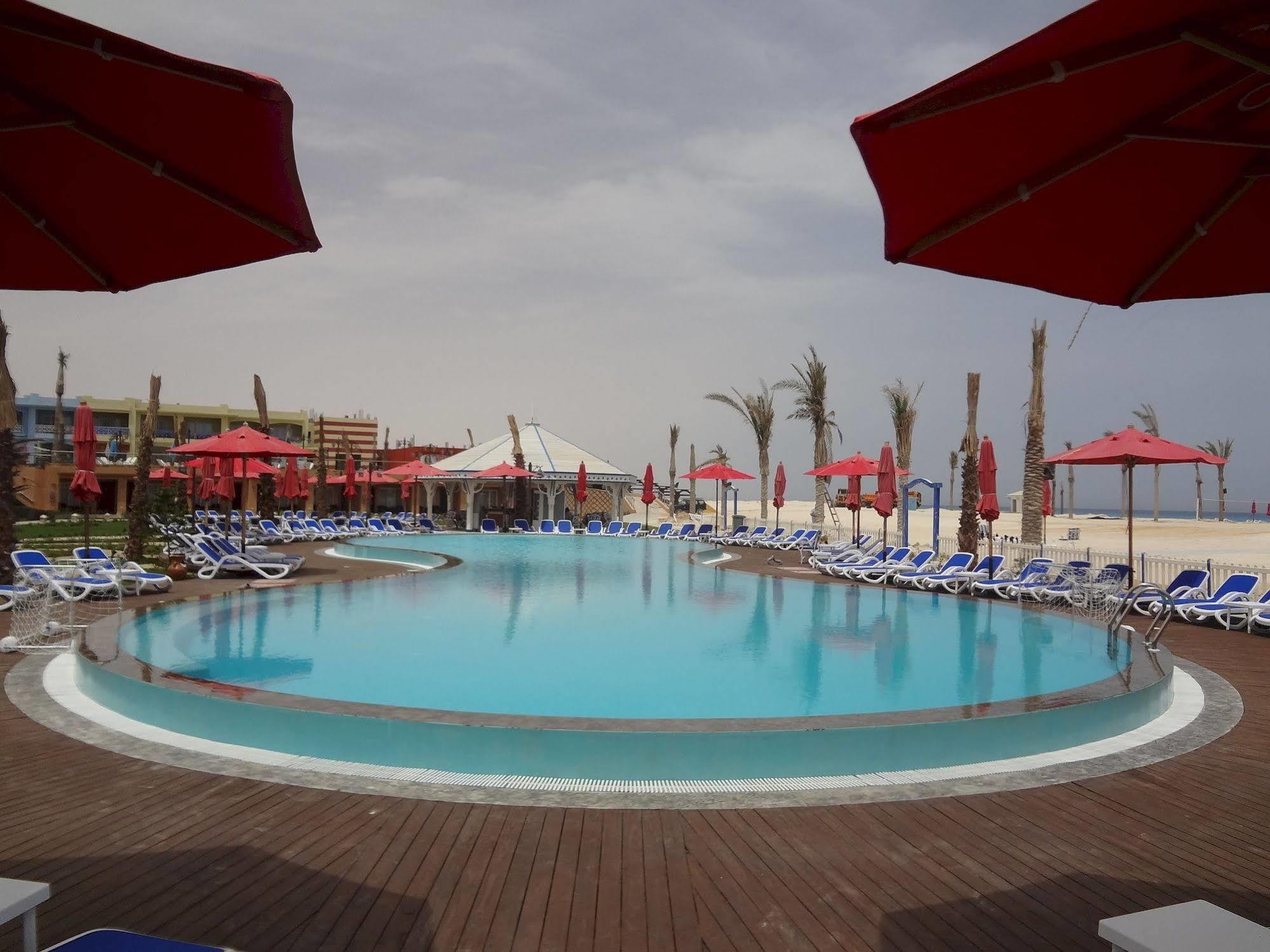 Porto Matrouh Beach Resort Мерса-Матрух Экстерьер фото
