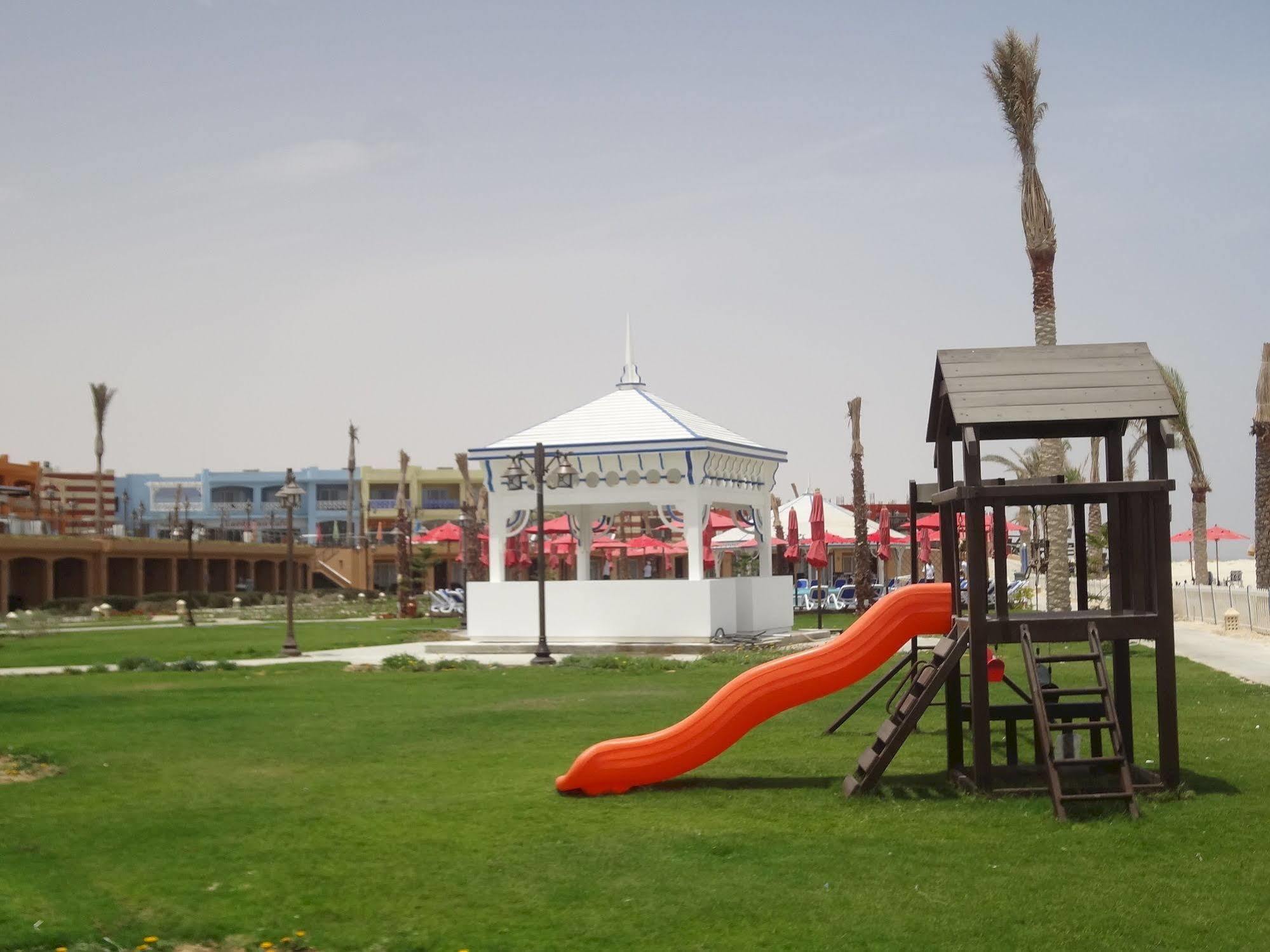 Porto Matrouh Beach Resort Мерса-Матрух Экстерьер фото
